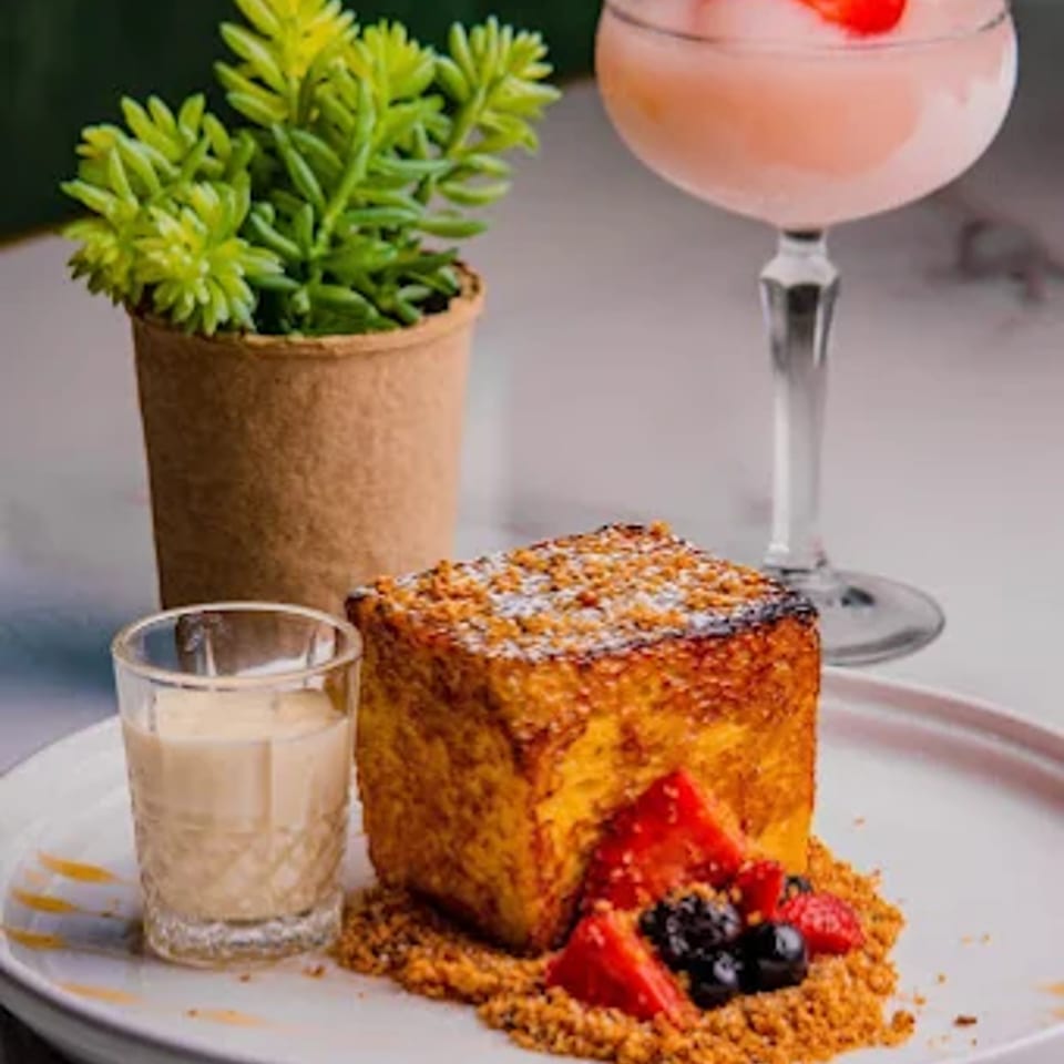 Brioche french toast with fresh berries